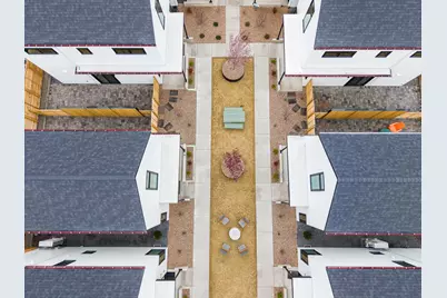 633 NE Marshall Avenue, Bend, OR 97701 - Photo 22