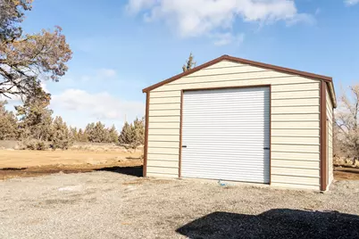 21395 Chasing Cattle Lane, Bend, OR 97701 - Photo 28