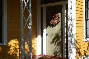 220 8th St, Jacksonville, OR 97530 - Photo 4