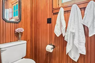 220 8th St, Jacksonville, OR 97530 - Photo 34