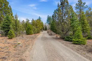 63940 E Quail Haven Dr, Bend, OR 97703 - Photo 38