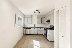 1830 SW 16th St, Redmond, OR 97756 - Photo 6