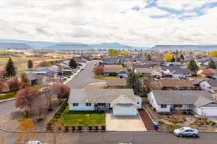 1122 NE Manzanita St, Prineville, OR 97754 - Photo 30