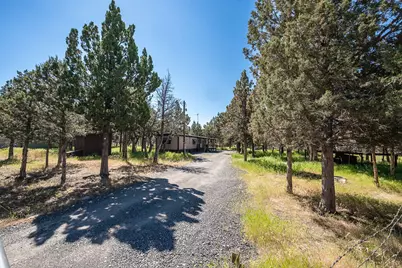 8012 Hood Circle, Prineville, OR 97754 - Photo 4