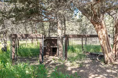 8012 Hood Circle, Prineville, OR 97754 - Photo 24