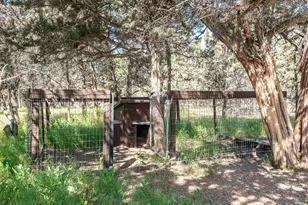 8012 Hood Cir, Prineville, OR 97754 - Photo 24