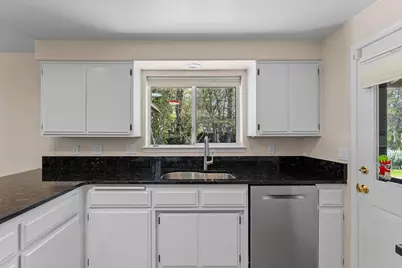 620 NW Morgan Lane, Grants Pass, OR 97526 - Photo 10