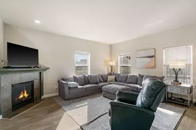 21266 Capella Place, Bend, OR 97702 - Photo 2