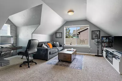 21266 Capella Place, Bend, OR 97702 - Photo 4