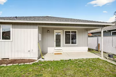 460 Montclair Way, Eagle Point, OR 97524 - Photo 22