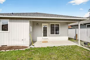 460 Montclair Way, Eagle Point, OR 97524 - Photo 22