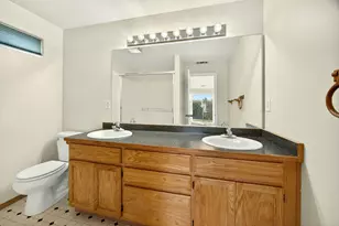 426 Westminster Dr, Eagle Point, OR 97524 - Photo 16