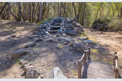 260 Highwood Lane, Grants Pass, OR 97527 - Photo 32