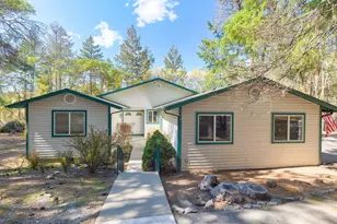 260 Highwood Ln, Grants Pass, OR 97527 - Photo 1