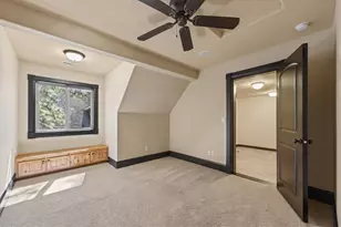 60885 Oasis Pl, Bend, OR 97702 - Photo 16