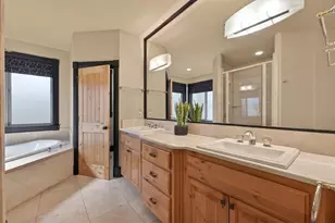 60885 Oasis Pl, Bend, OR 97702 - Photo 14