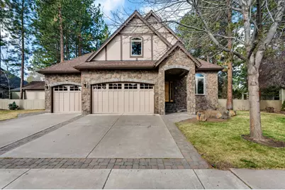 60885 Oasis Place, Bend, OR 97702 - Photo 1