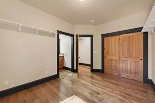 60885 Oasis Pl, Bend, OR 97702 - Photo 10