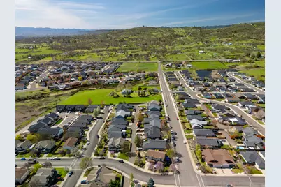 584 Barton Road, Eagle Point, OR 97524 - Photo 30