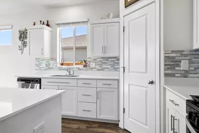 715 NE Union Loop, Prineville, OR 97754 - Photo 12