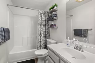 74 Eagle View Dr, Eagle Point, OR 97524 - Photo 16