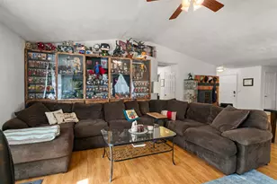 74 Eagle View Dr, Eagle Point, OR 97524 - Photo 6