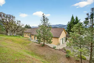 240 Mina Lane, Grants Pass, OR 97526 - Photo 48