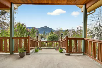 240 Mina Lane, Grants Pass, OR 97526 - Photo 6