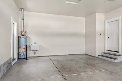 3844 Arena Drive, Medford, OR 97504 - Photo 28