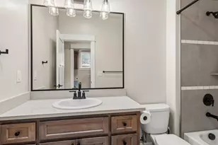 3844 Arena Dr, Medford, OR 97504 - Photo 22