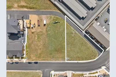 221 E Sun Ranch Drive, Sisters, OR 97759 - Photo 2