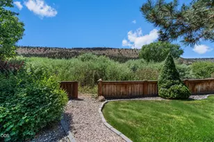 2922 SE Triangle Outfit Dr, Prineville, OR 97754 - Photo 18