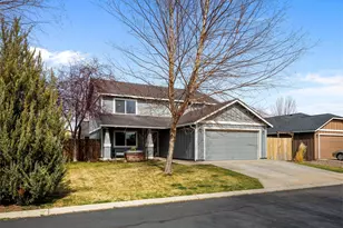 20090 Mt Faith Pl, Bend, OR 97702 - Photo 4