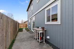 20090 Mt Faith Pl, Bend, OR 97702 - Photo 36