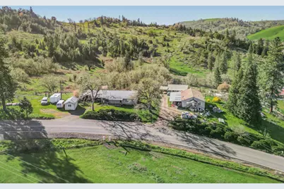 2268 Sunshine Road, Roseburg, OR 97470 - Photo 6