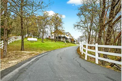 183 Azalea Drive, Merlin, OR 97532 - Photo 74