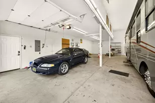 183 Azalea Dr, Merlin, OR 97532 - Photo 66