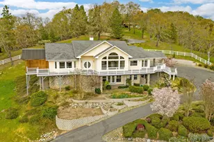 183 Azalea Dr, Merlin, OR 97532 - Photo 2