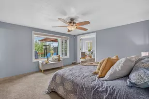 1360 Jaynes Dr, Grants Pass, OR 97527 - Photo 16