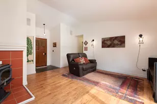 6446 NW Lynch Ln, Redmond, OR 97756 - Photo 12