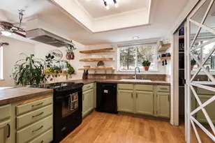 6446 NW Lynch Ln, Redmond, OR 97756 - Photo 8