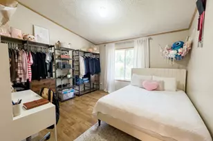 818 Carol Rae, Medford, OR 97501 - Photo 8