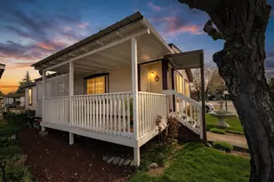 818 Carol Rae, Medford, OR 97501 - Photo 12