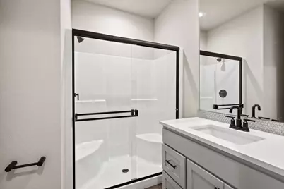 1129 Pumpkin Ridge Drive #319, Eagle Point, OR 97524 - Photo 22