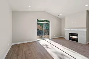 1135 Pumpkin Ridge Dr, Eagle Point, OR 97524 - Photo 14