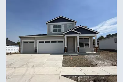 1135 Pumpkin Ridge Drive #319, Eagle Point, OR 97524 - Photo 4