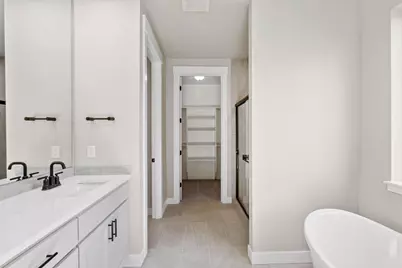 1135 Pumpkin Ridge Drive #319, Eagle Point, OR 97524 - Photo 18