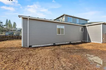 1135 Pumpkin Ridge Drive #319, Eagle Point, OR 97524 - Photo 34