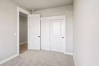 1135 Pumpkin Ridge Drive #319, Eagle Point, OR 97524 - Photo 24