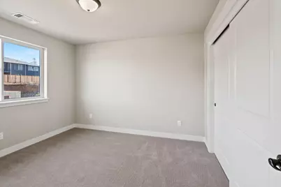 1135 Pumpkin Ridge Drive #319, Eagle Point, OR 97524 - Photo 30